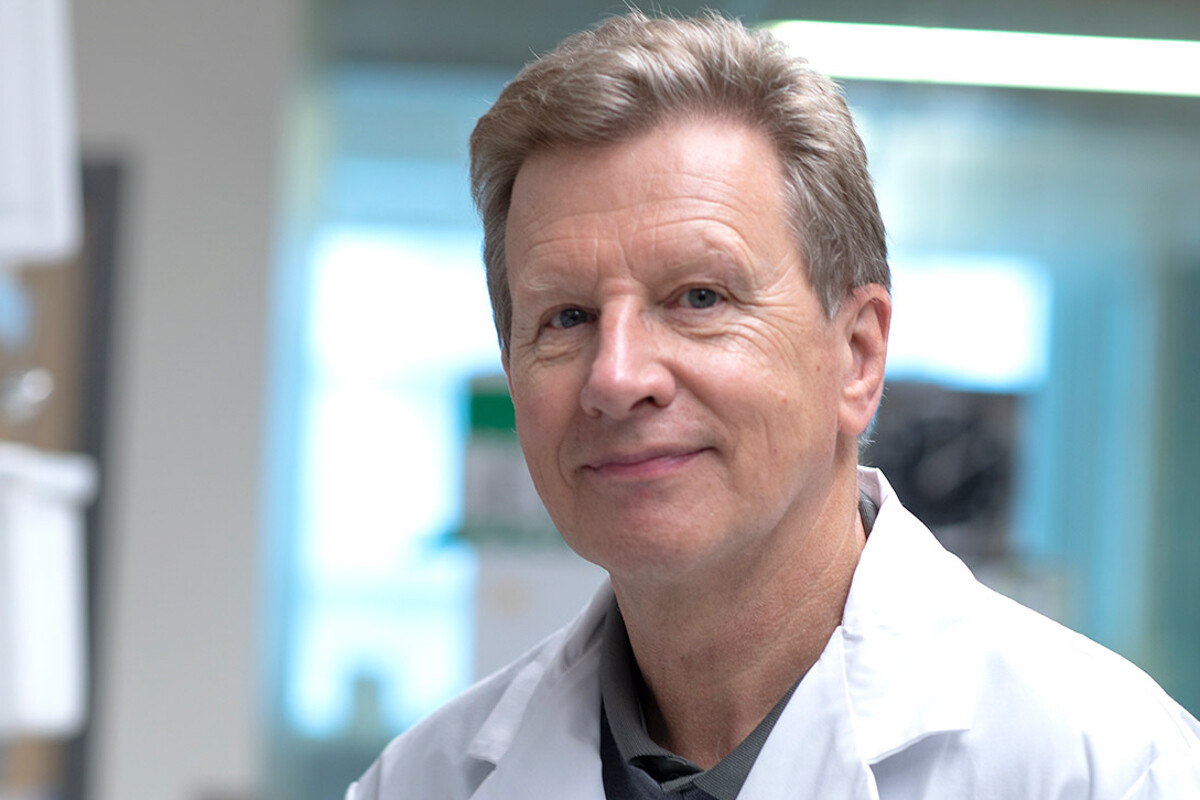 Professor Graham Collingridge is director of the Tanz Centre for Research in Neurodegenerative Diseases and the Krembil Family Chair in Alzheimer’s Research